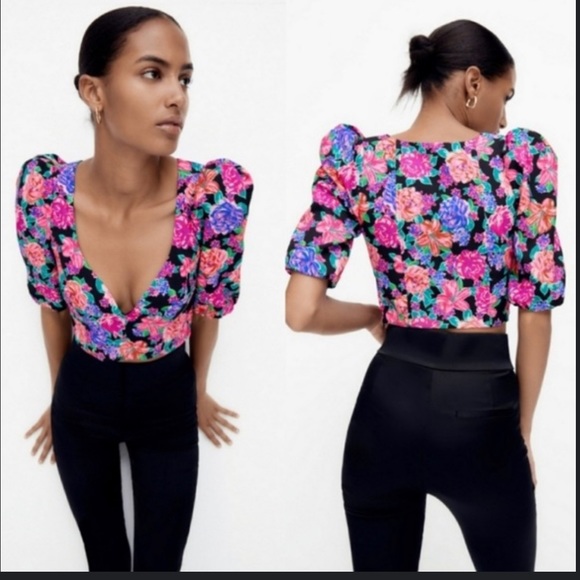Zara cropped floral puff sleeve sweetheart blouse blogger favorite - Picture 2 of 9